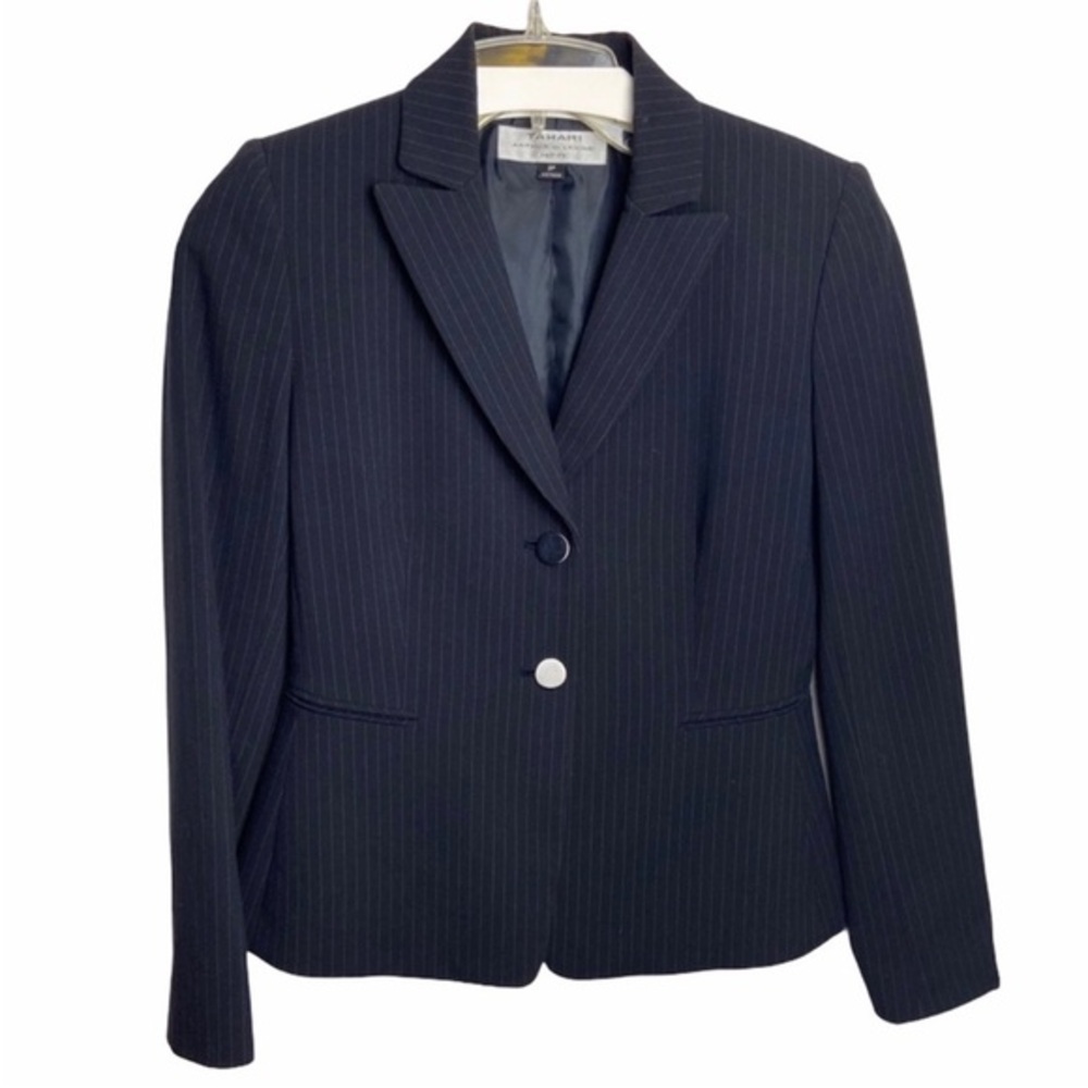 TAHARI ARTHUR S. LEVINE Petite Blazer